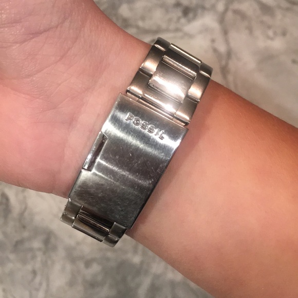 Fossil Silver Watch - Picture 2 of 4